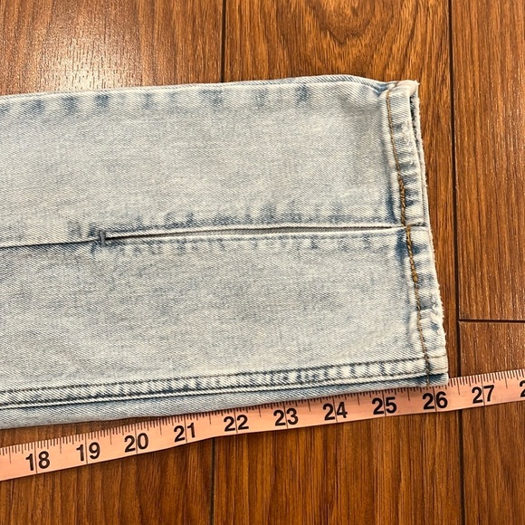 Abercrombie & Fitch the Skinny High Rise Jeans - Picture 11 of 14